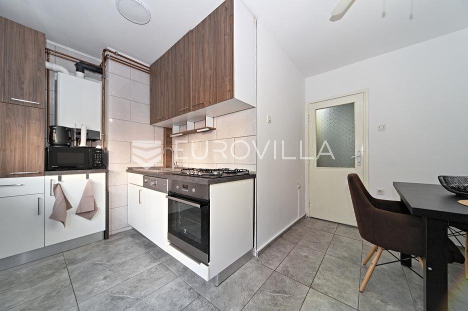 Apartma Na predaj - Osječko-baranjska Osijek
