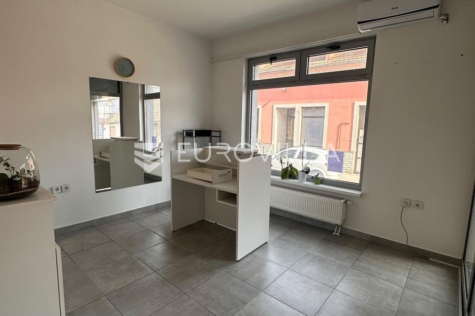 Business premises For rent - Vukovarsko-srijemska Vukovar