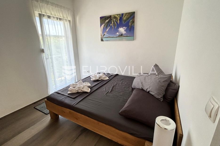 Kuća Na prodaju -  Vir