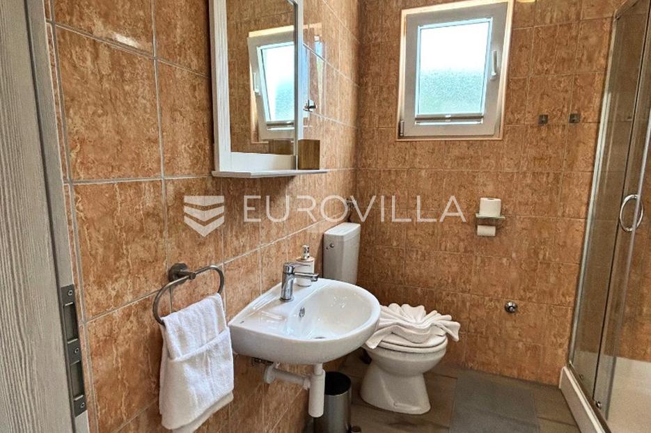 Kuća Na prodaju -  Vir