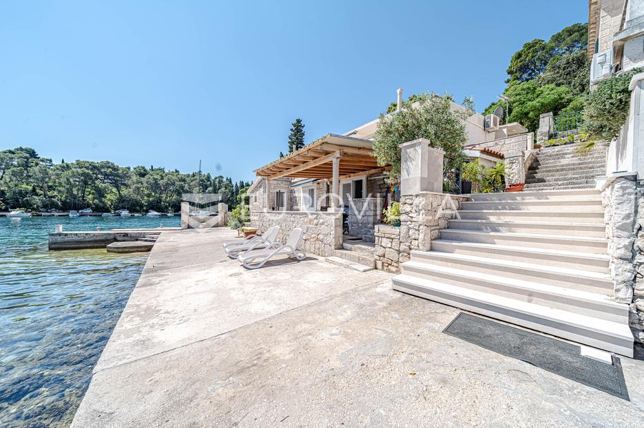 Stan Na prodaju -  Korčula