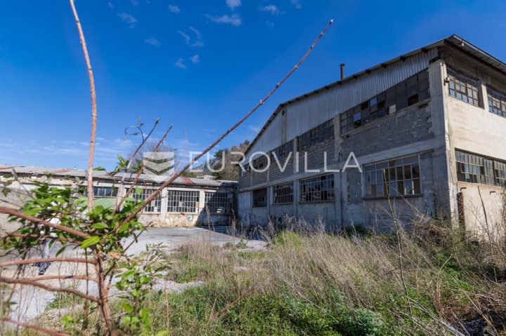 Komerční na prodej 3452 m² – Bribir