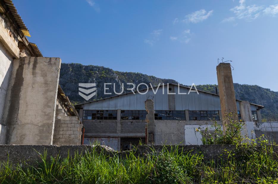 Poslovni prostori Na predaj - Primorsko-goranska Vinodolska Općina