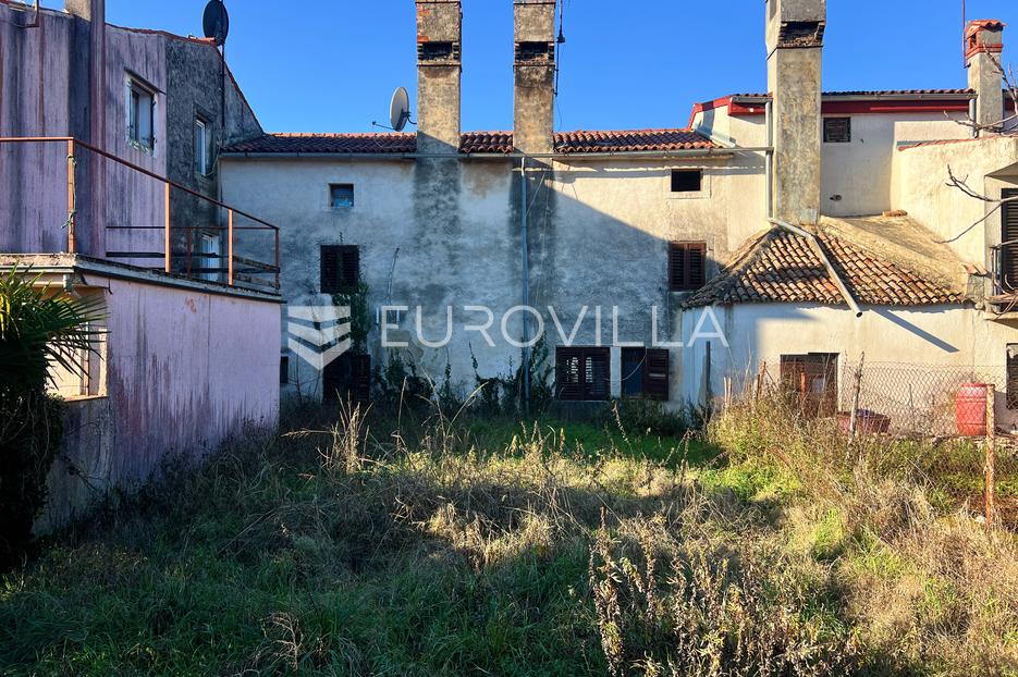 Hiša Naprodaj - Istarska Novigrad