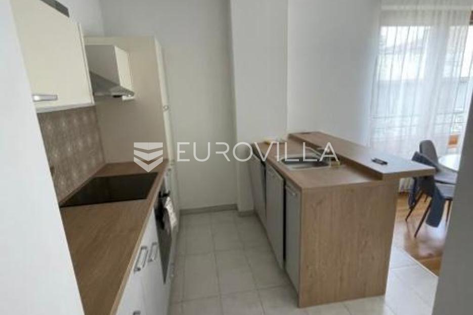 Flat For sale - Donji Grad - foto 2/5
