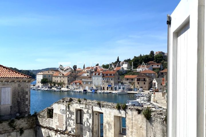 Kuća na prodaju 120 m² – Milna