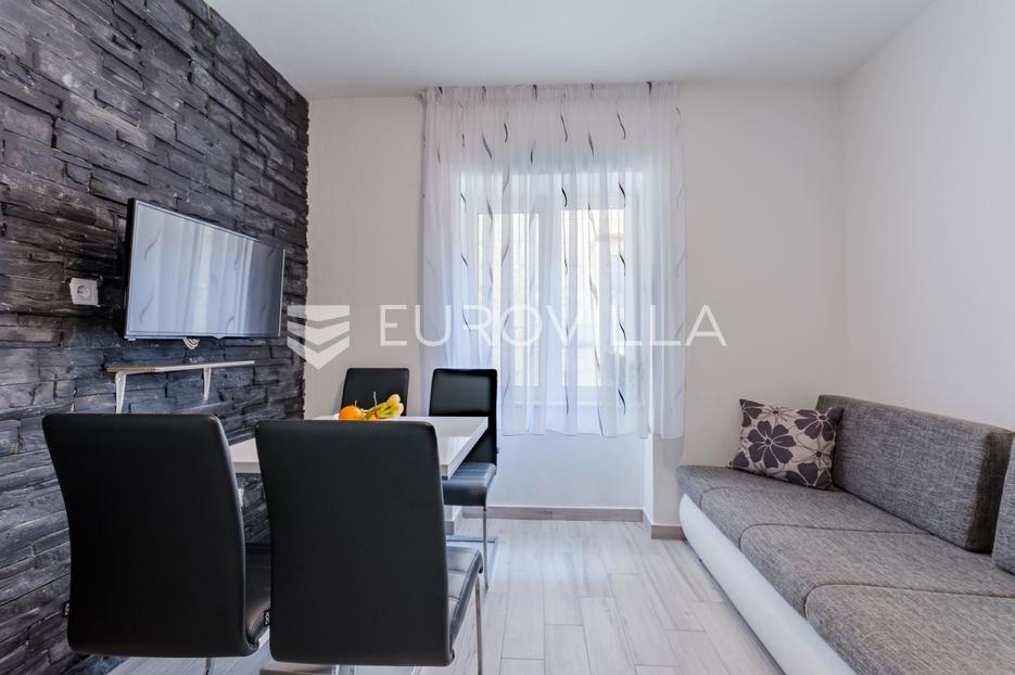 Casa In vendita -  Milna