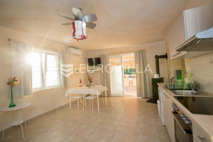 Apartma na predaj 91 m² – Barbat Na Rabu