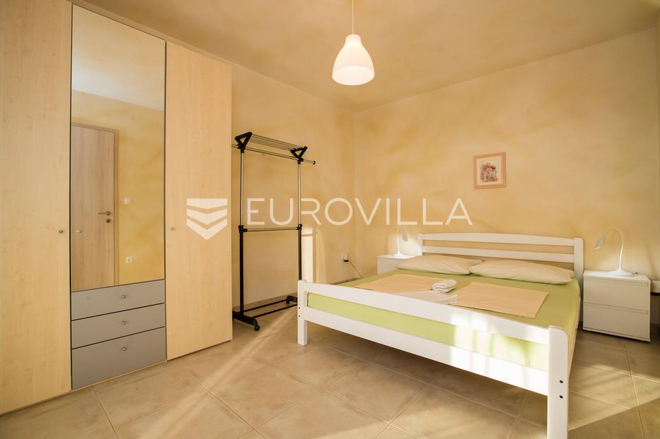 Apartma Na predaj - Primorsko-goranska Rab