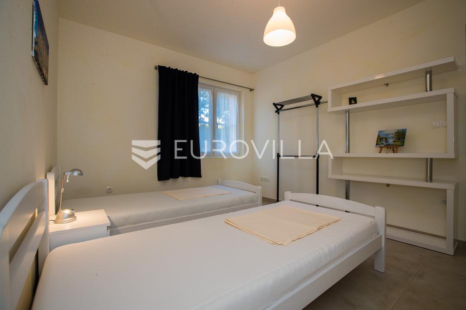 Apartma Na predaj - Primorsko-goranska Rab