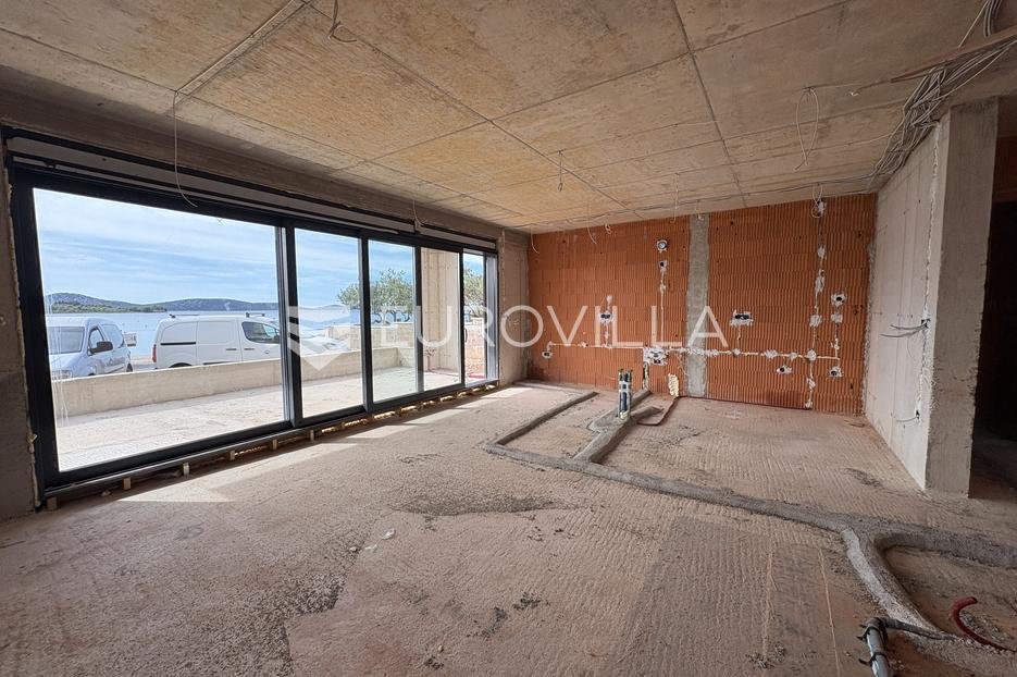 Flat For sale - Šibensko-kninska Vodice