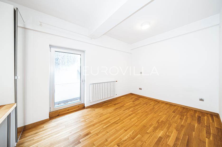 Appartement À vendre -  Črnomerec