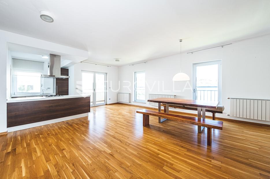 Appartement À vendre -  Črnomerec