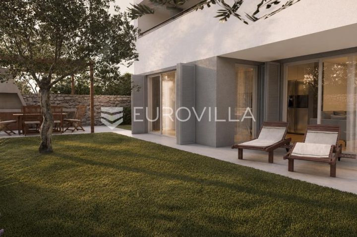 Appartement à vendre 126 m² – Cres