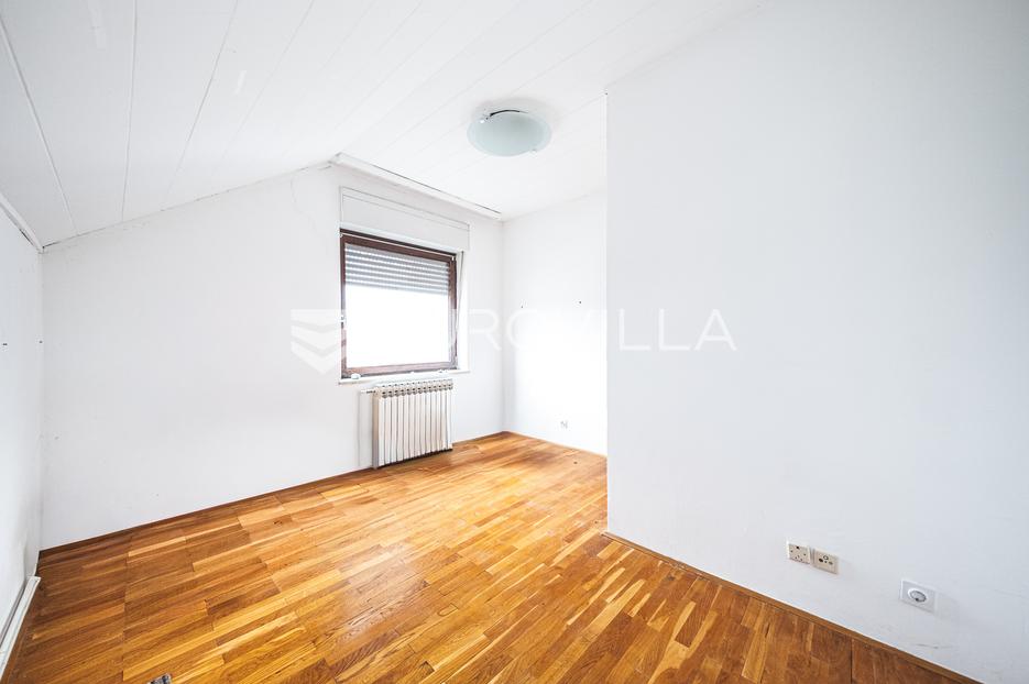 Kuća Na prodaju -  Zagreb - Okolica