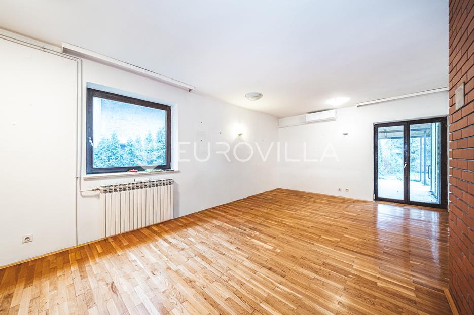 Kuća Na prodaju -  Zagreb - Okolica