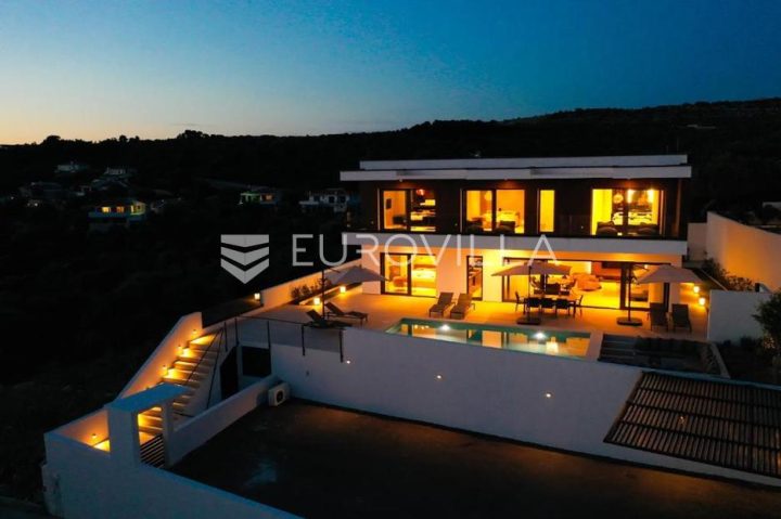 Casa in vendita 300 m² – Lun