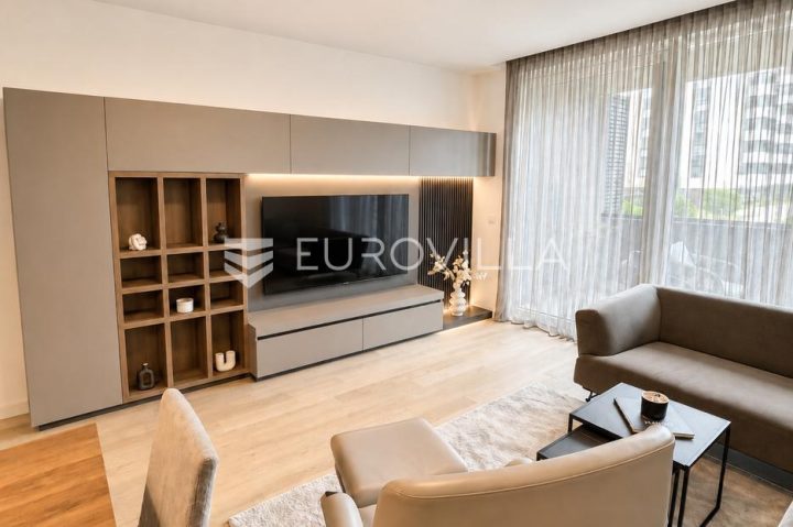 Flat for sale 109 m² – Peščenica