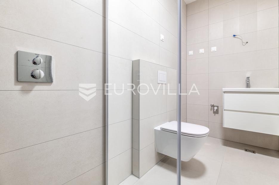 Flat For rent - Grad Zagreb Peščenica - Žitnjak