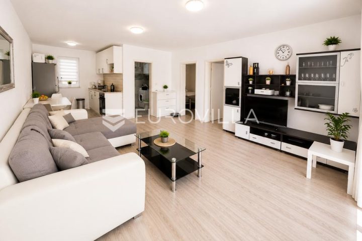 Apartma na predaj 74 m² – Dramalj