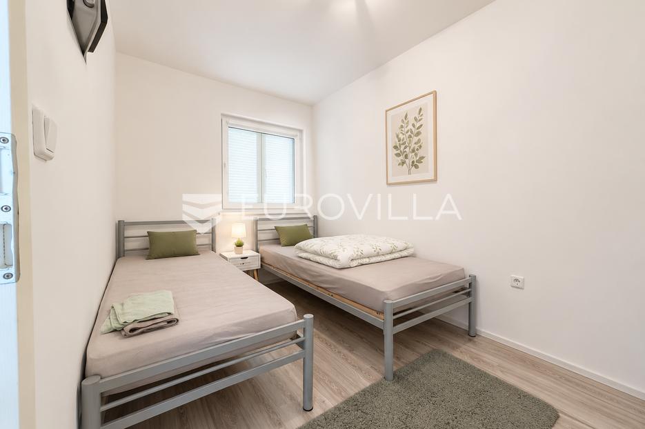 Flat For sale - Primorsko-goranska Crikvenica