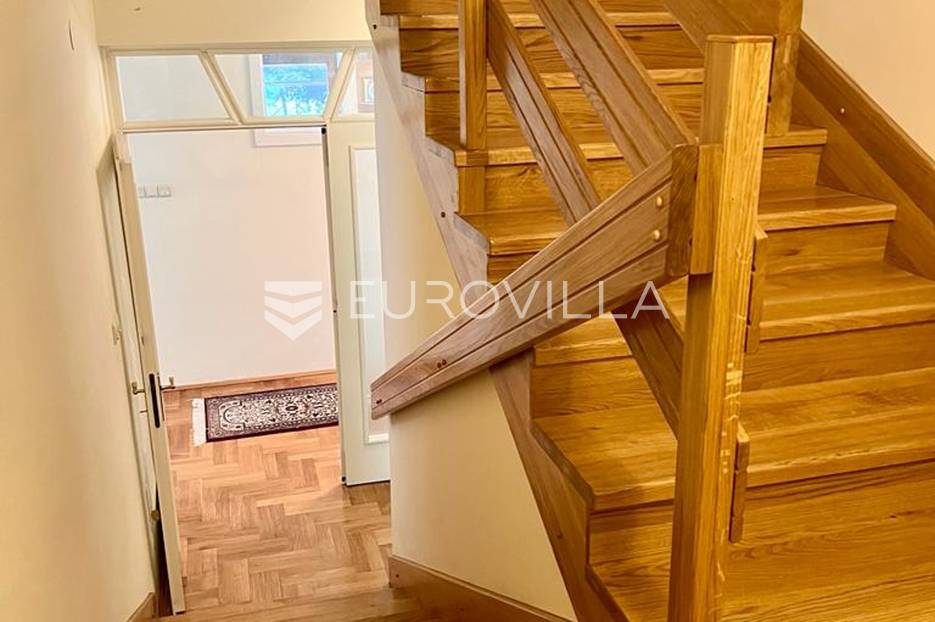 Maison À vendre -  Rakovica