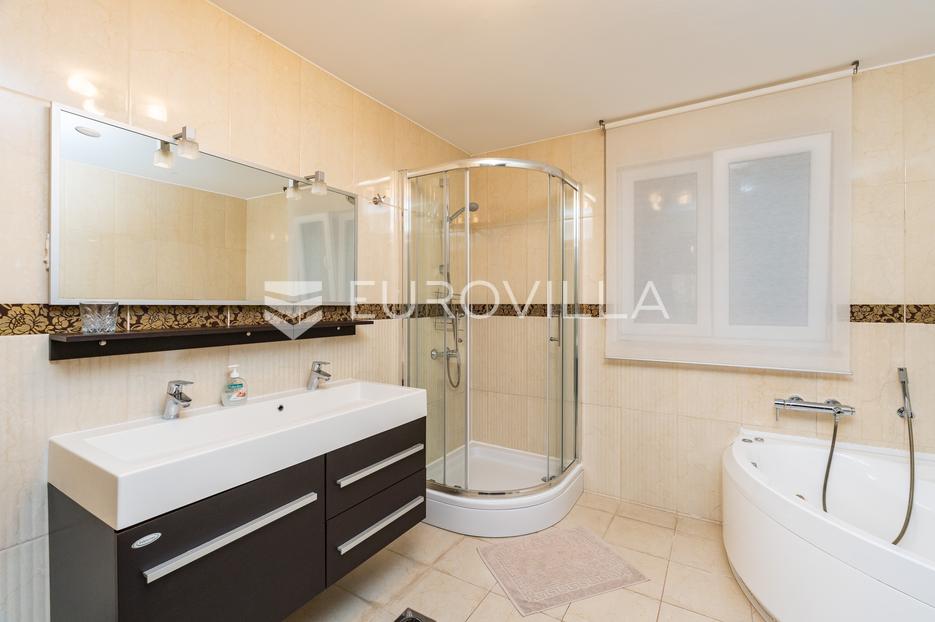 Casa In vendita -  Dubrovnik
