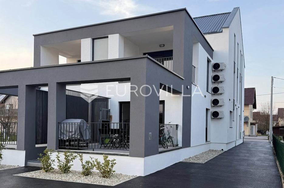 Appartement À vendre -  Velika Gorica - Okolica