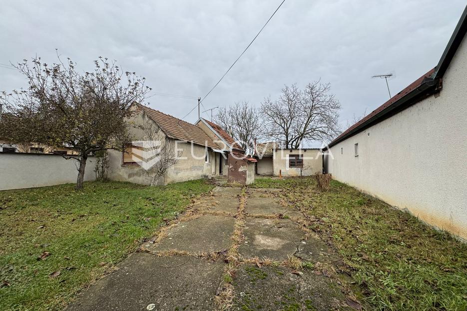 Kuća Na prodaju -  Đakovo