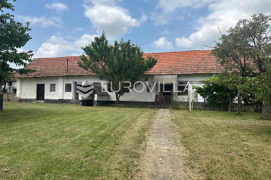 Maison À vendre - Požeško-slavonska Požega - Okolica - foto 3/4