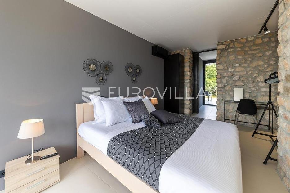 House For sale - Primorsko-goranska Vinodolska Općina