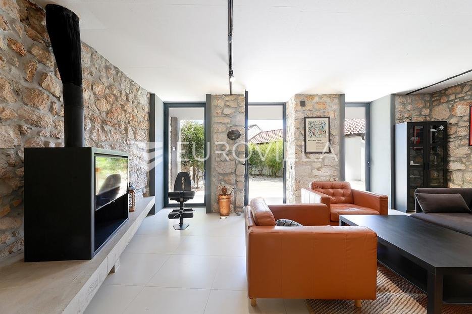 House For sale - Primorsko-goranska Vinodolska Općina