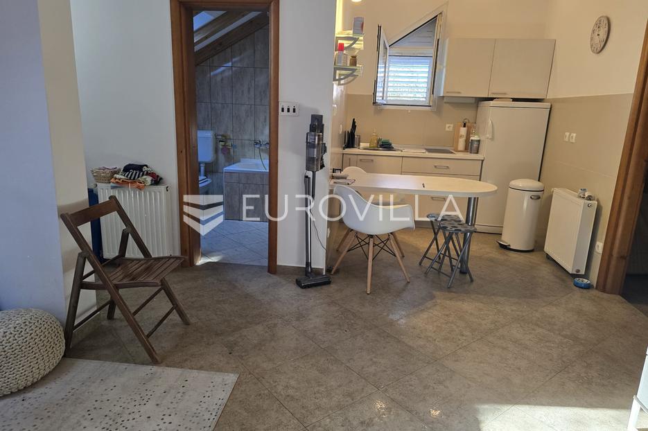 Casa In vendita -  Šibenik - Okolica