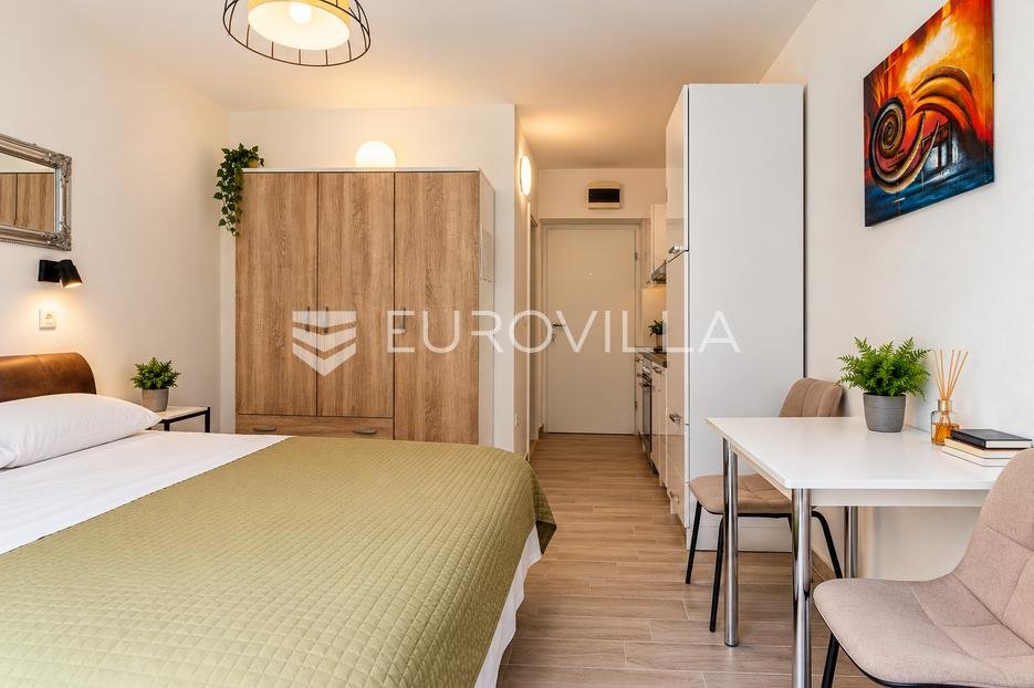 Appartamento Da affittare - Splitsko-dalmatinska Split - foto 1/8