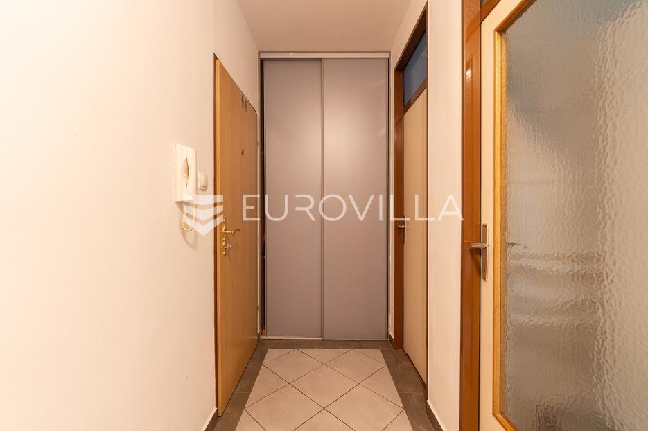 Apartma Naprodaj - Osječko-baranjska Osijek