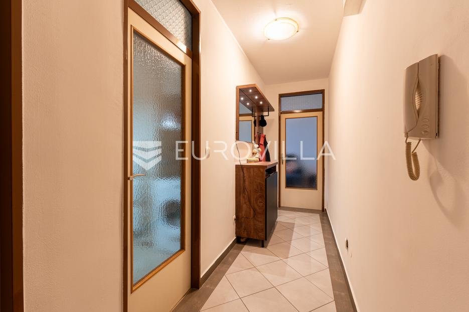 Apartma Naprodaj - Osječko-baranjska Osijek