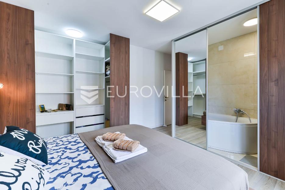 Haus Zu verkaufen -  Zadar