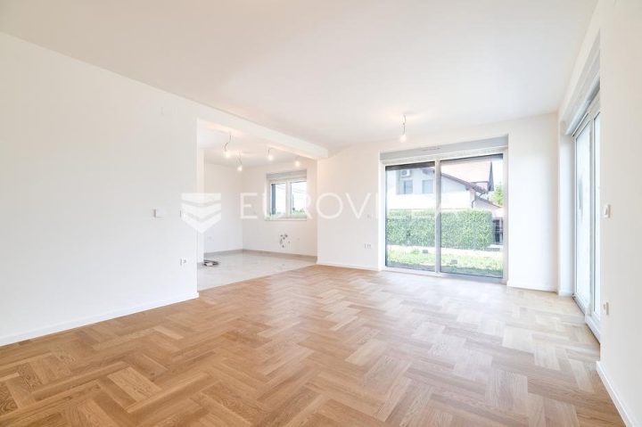 Maison à vendre 136 m² – Brezovica