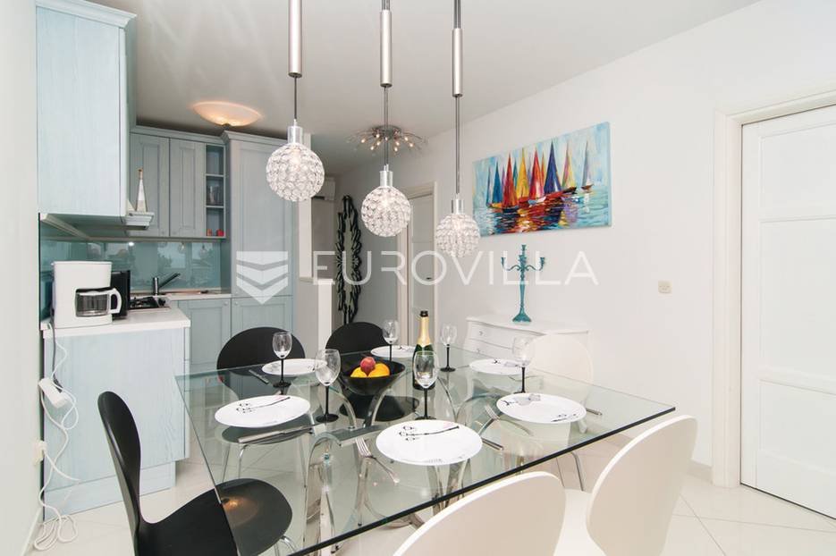 Flat For sale - Splitsko-dalmatinska Split - foto 2/9
