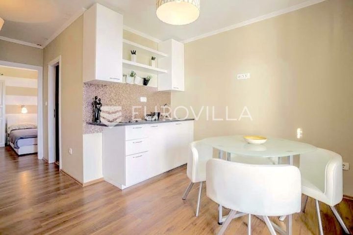 Flat For rent - Splitsko-dalmatinska Podstrana - foto 2/6