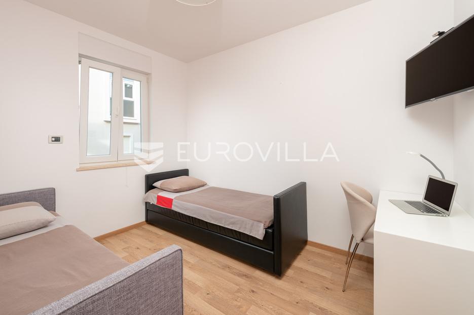 Flat For sale - Splitsko-dalmatinska Podstrana