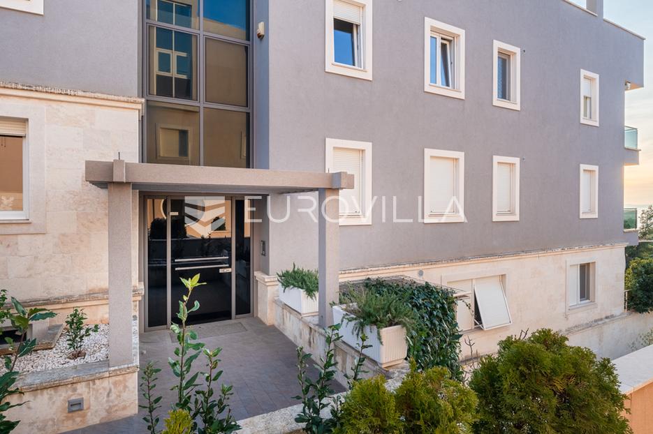 Flat For sale - Splitsko-dalmatinska Podstrana