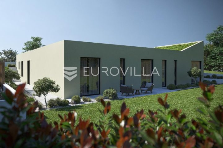 Zemljište na prodaju 739 m² – Svetvinčenat