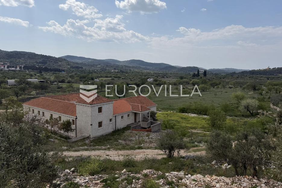 Kuća Na prodaju -  Nerežišća