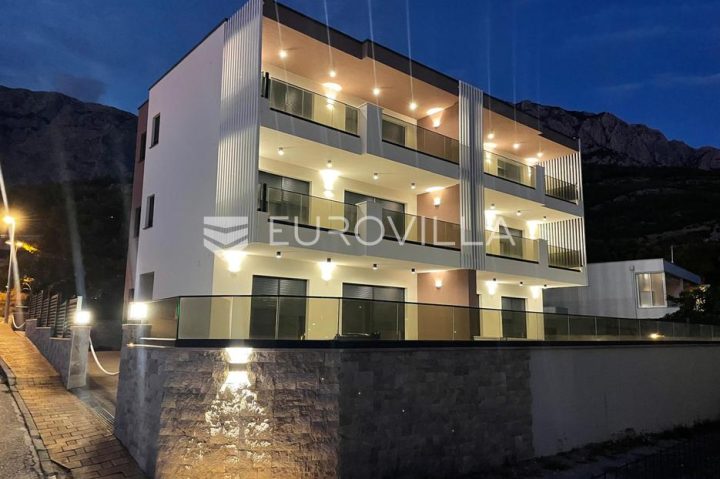 Hiša na predaj 250 m² – Promajna
