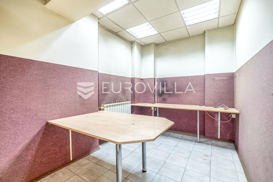 Locaux commerciaux À vendre -  Črnomerec