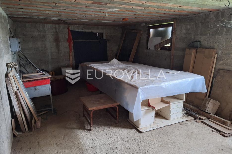 Dom Na predaj -  Karlovac - Okolica