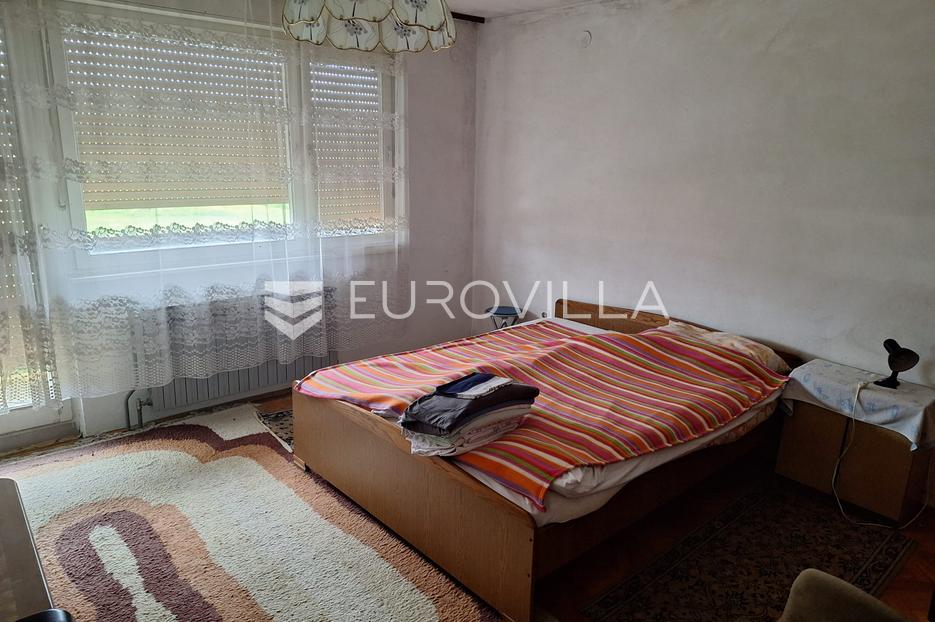 Dom Na predaj -  Karlovac - Okolica