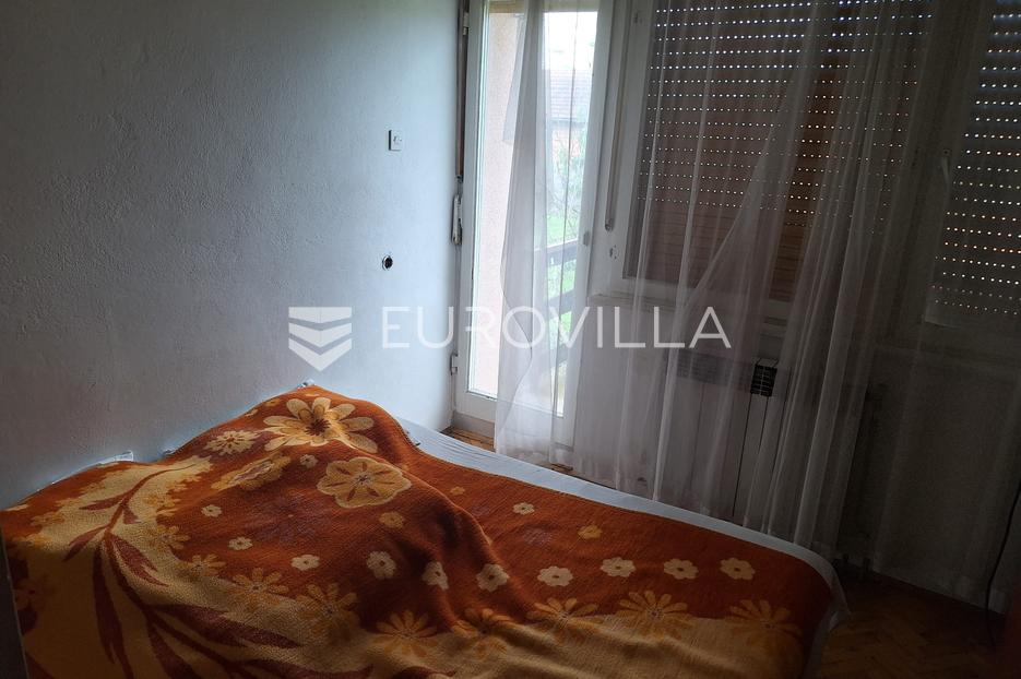 Dom Na predaj -  Karlovac - Okolica