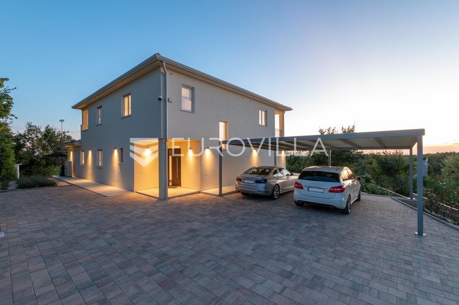 Casa In vendita - Istarska Karojba
